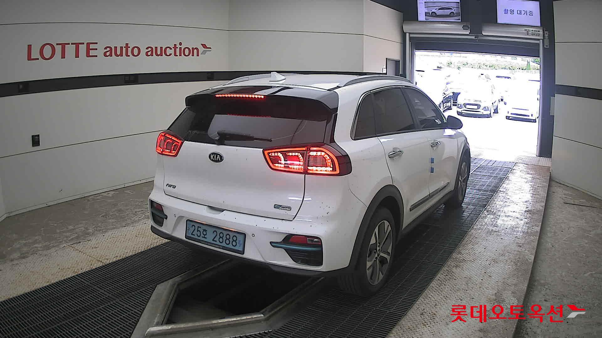 2021 - kia niro