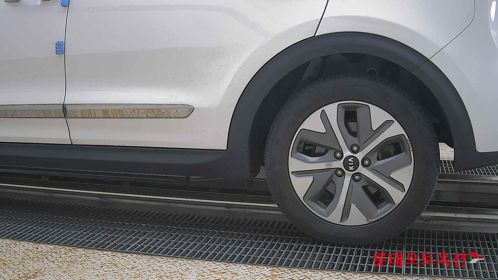 2021 - kia niro