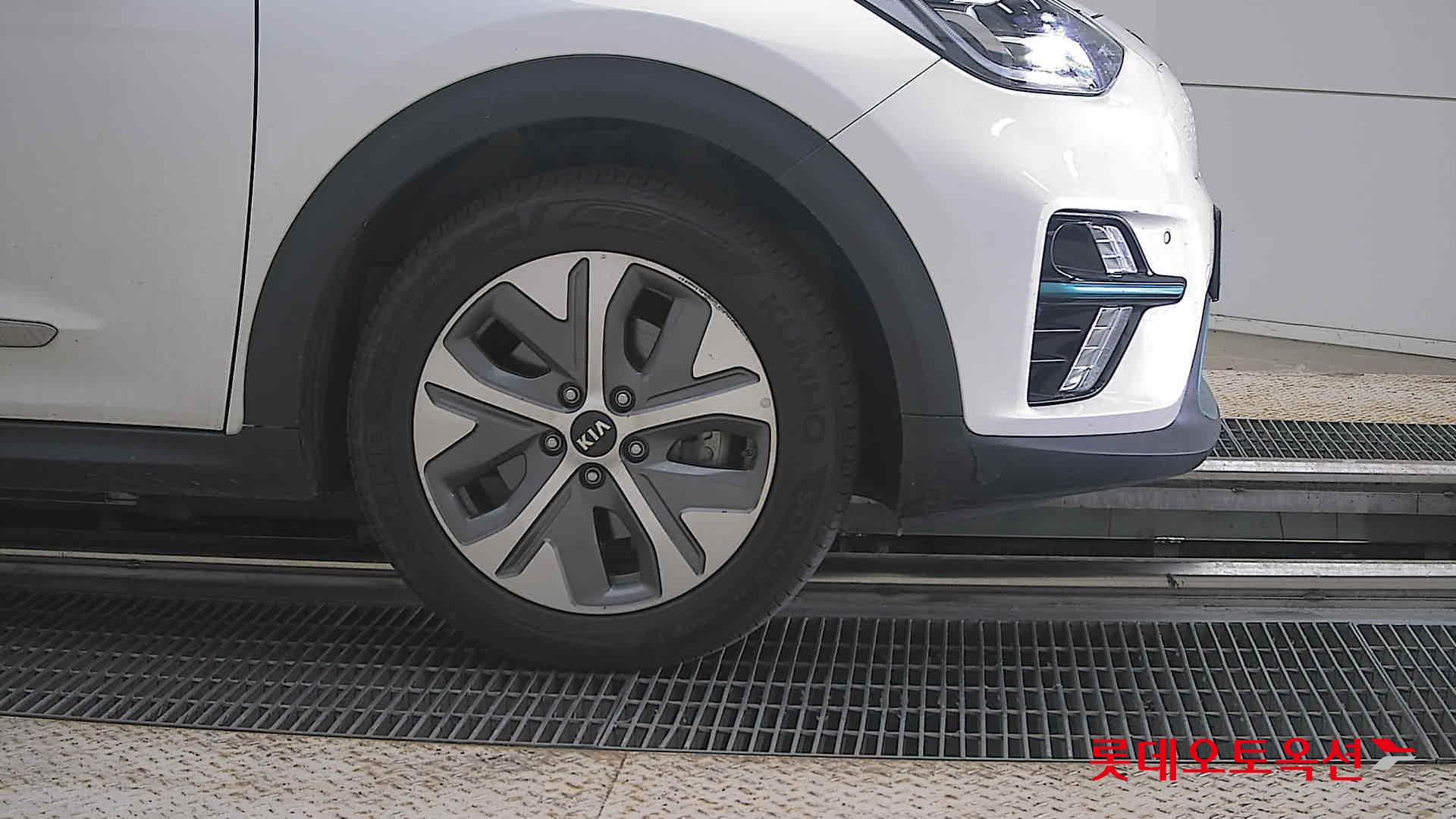 2021 - kia niro
