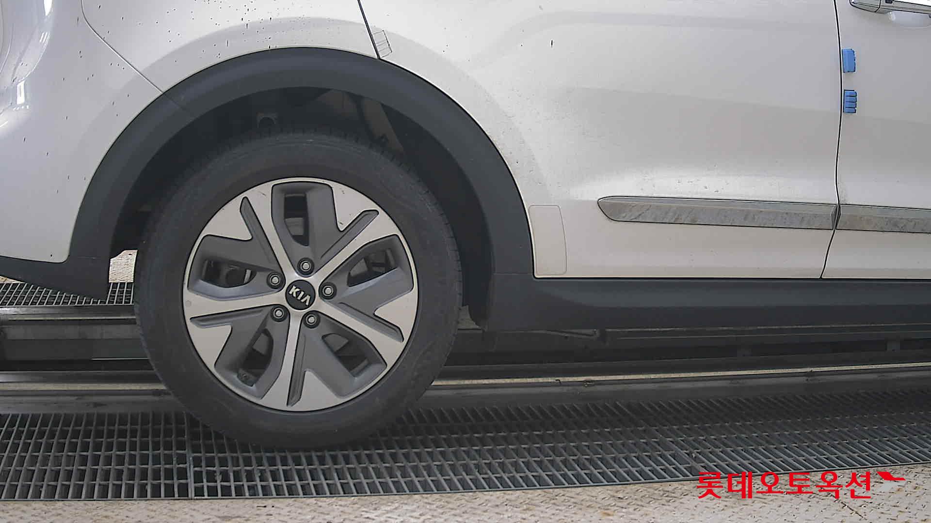 2021 - kia niro