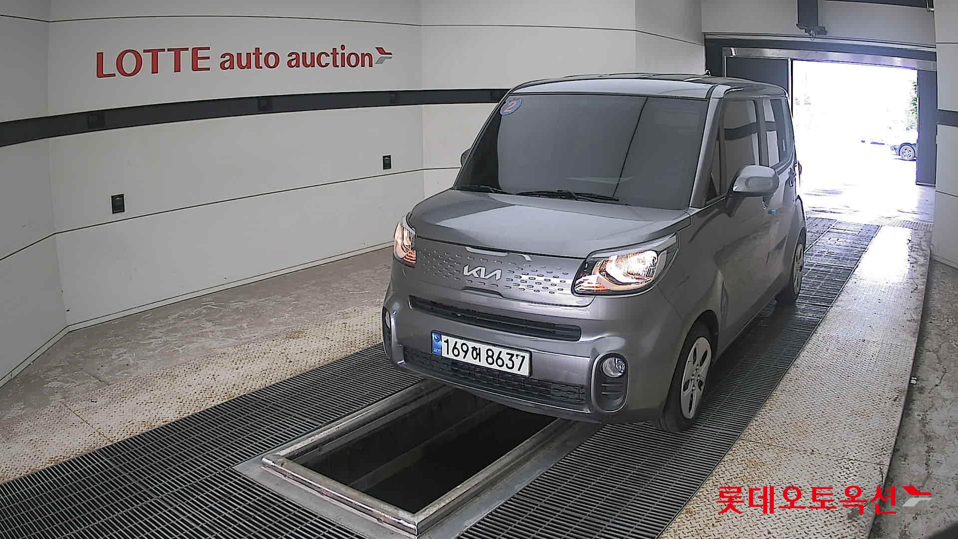 2022 - kia ray