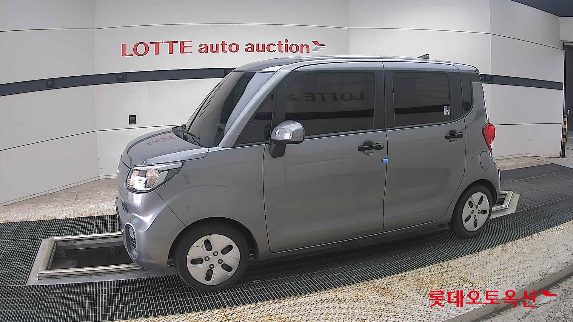 2022 - kia ray