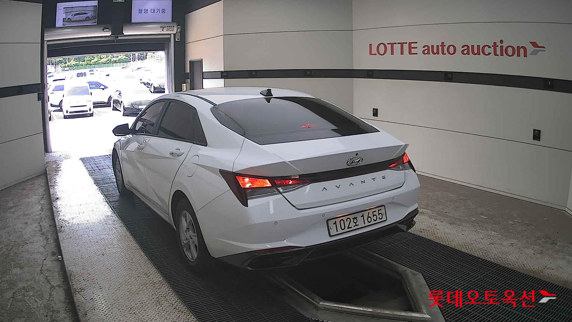 2021 - hyundai avante