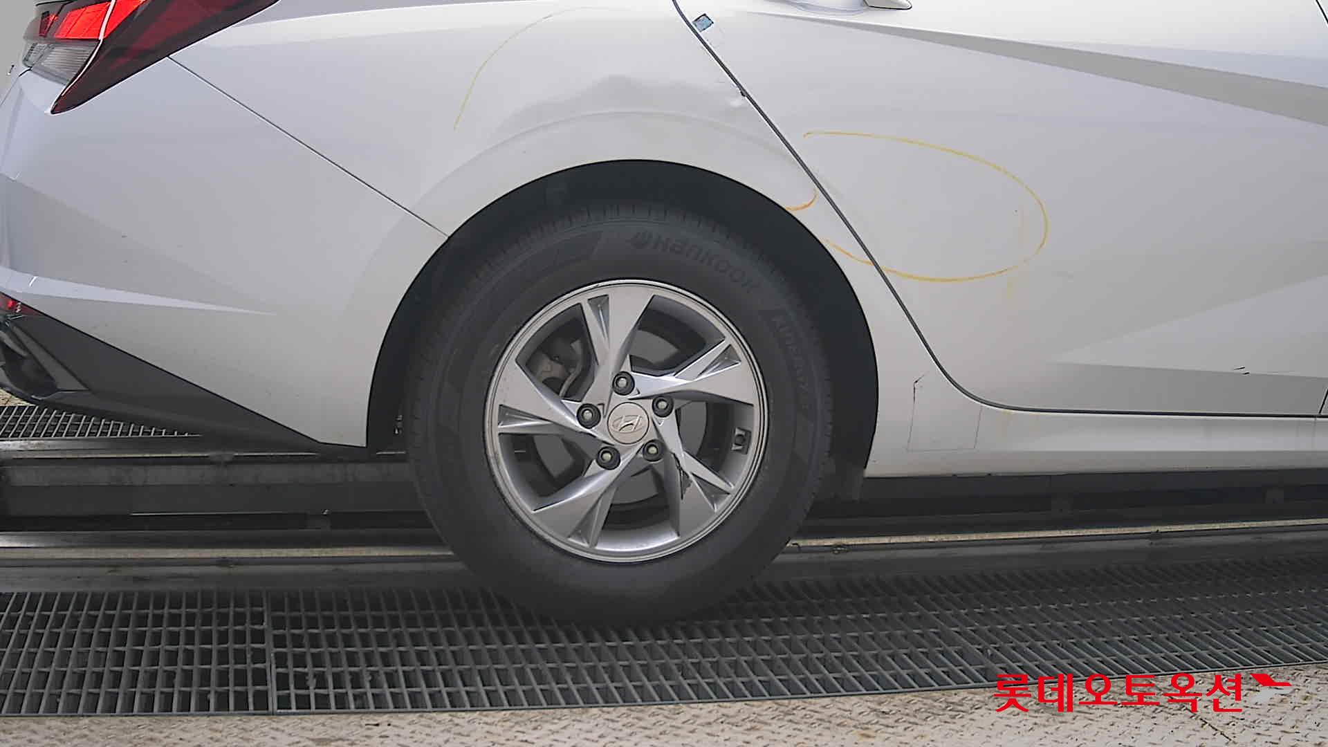 2021 - hyundai avante