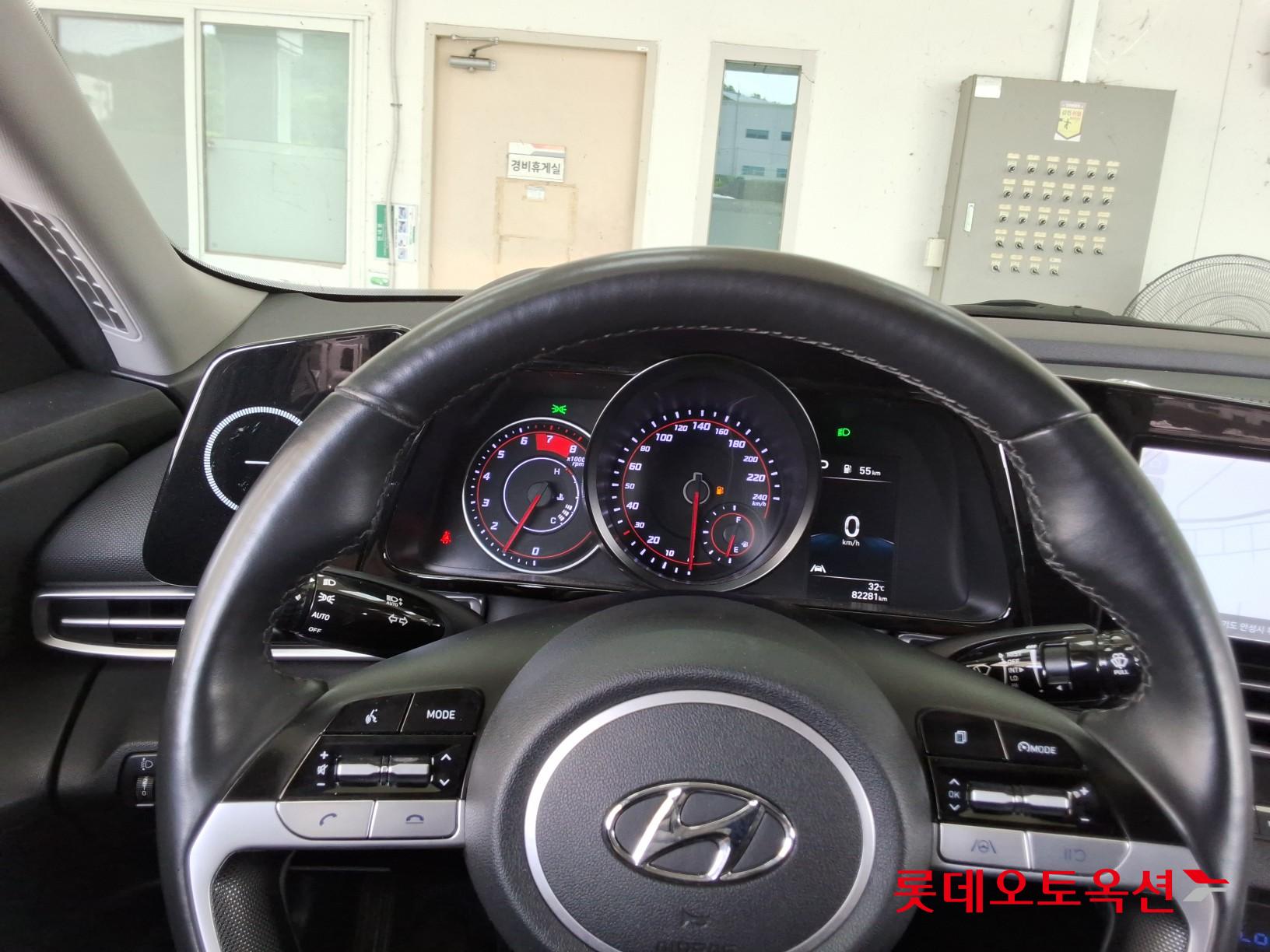 2021 - hyundai avante