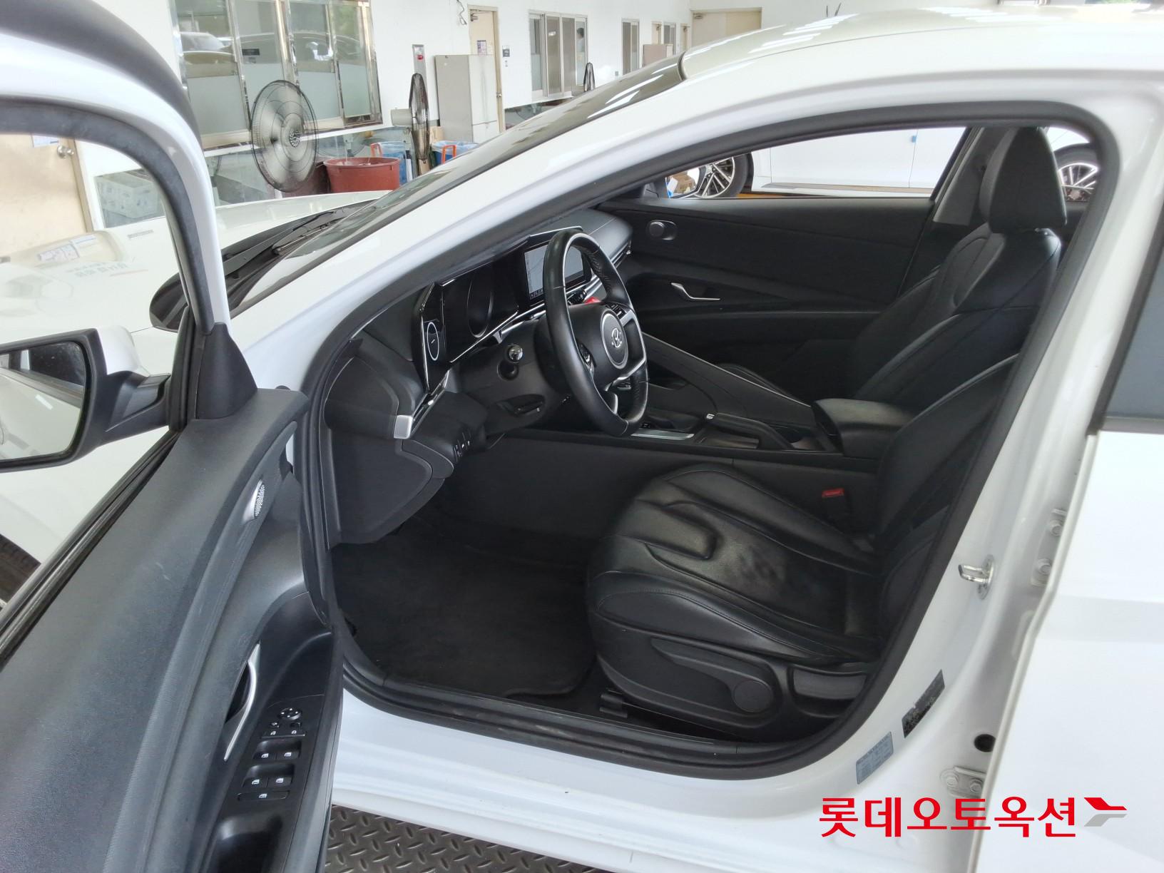 2021 - hyundai avante