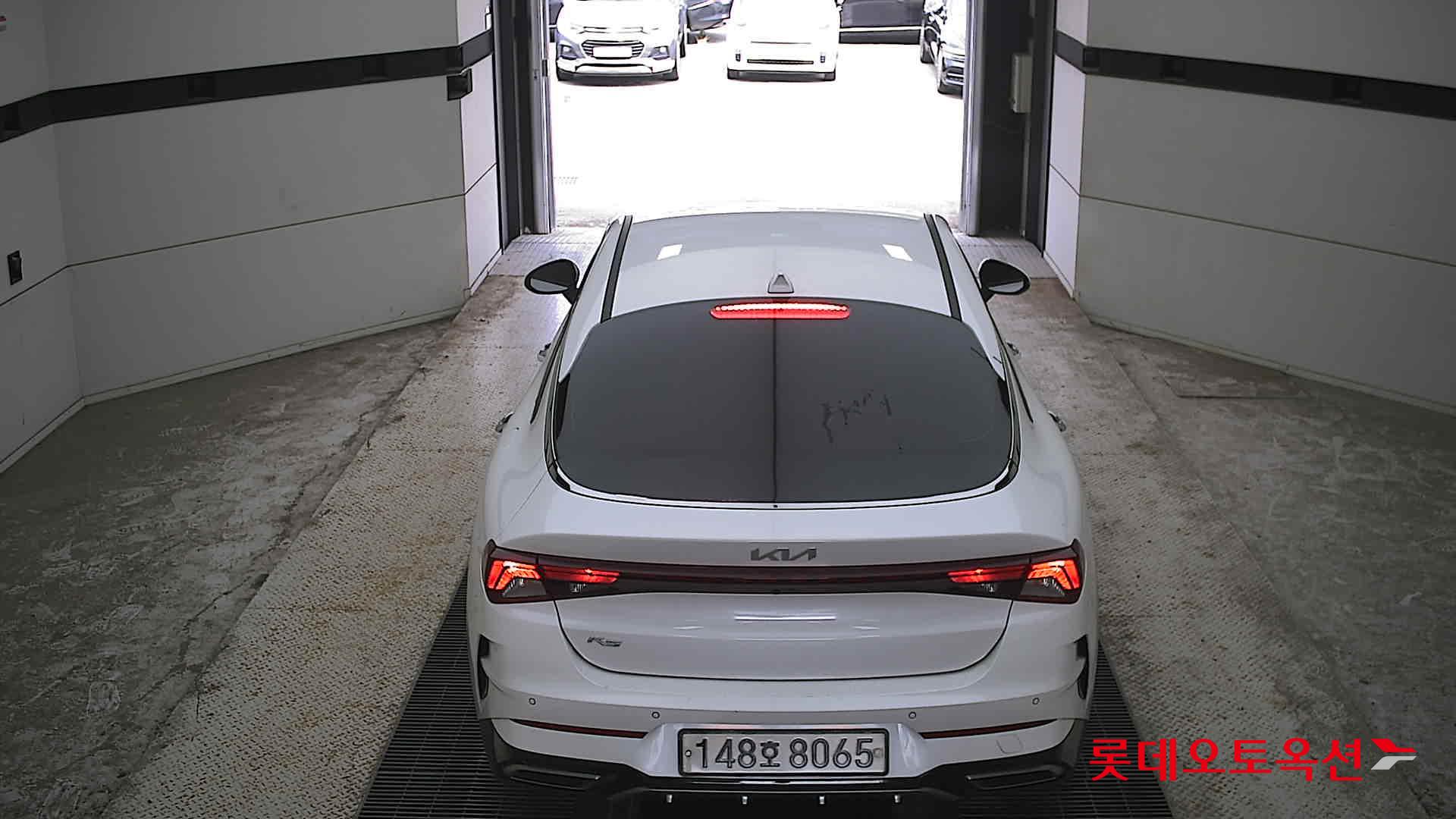 2022 - kia k5