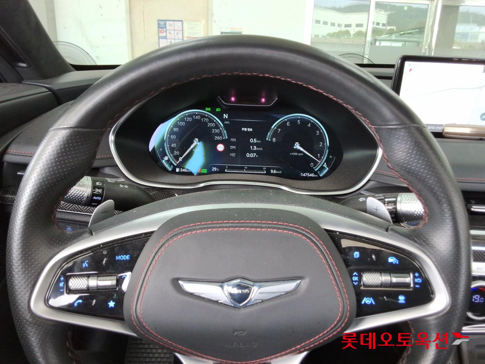 2022 - genesis g80