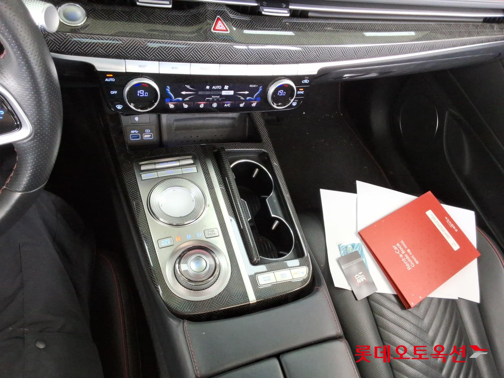 2022 - genesis g80