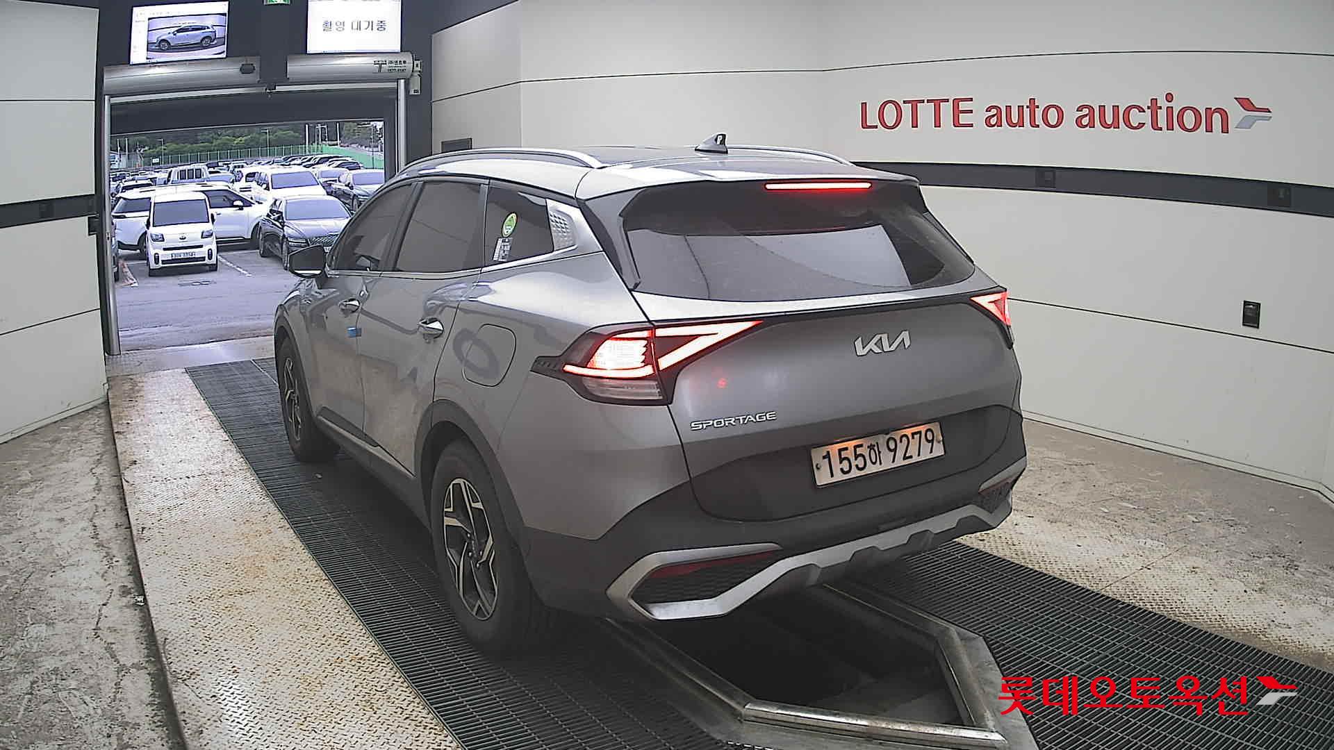 2022 - kia sportage