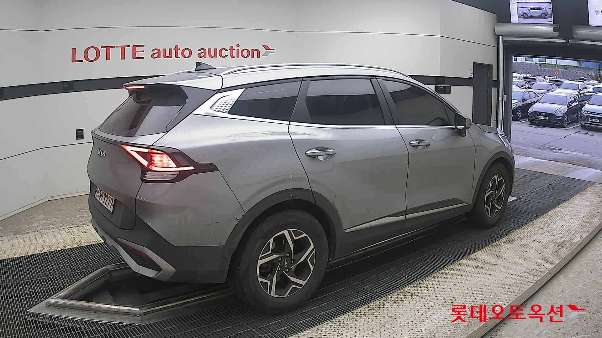 2022 - kia sportage