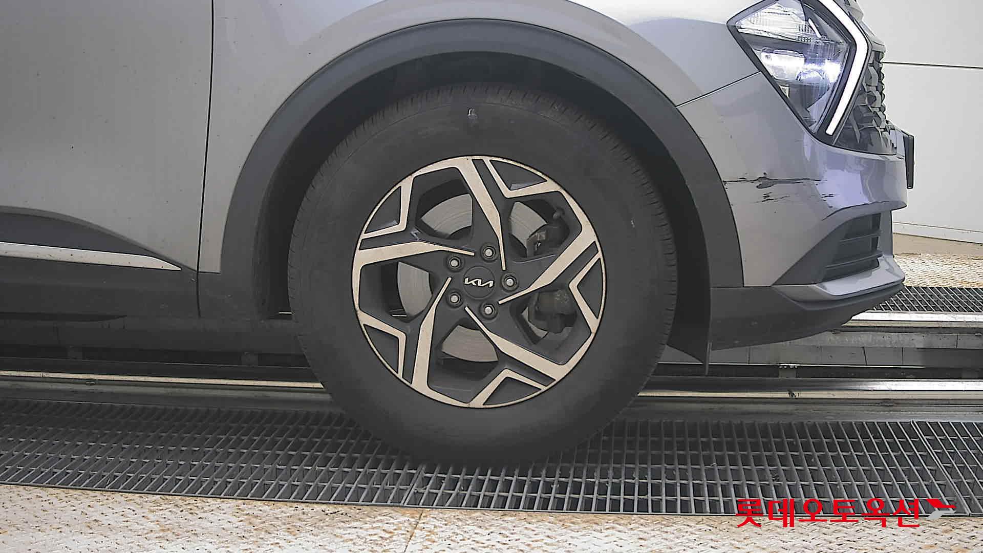 2022 - kia sportage