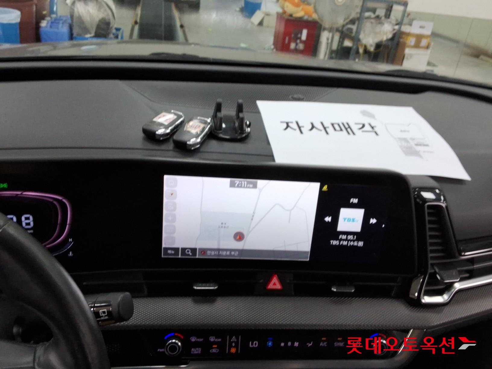 2022 - kia sportage