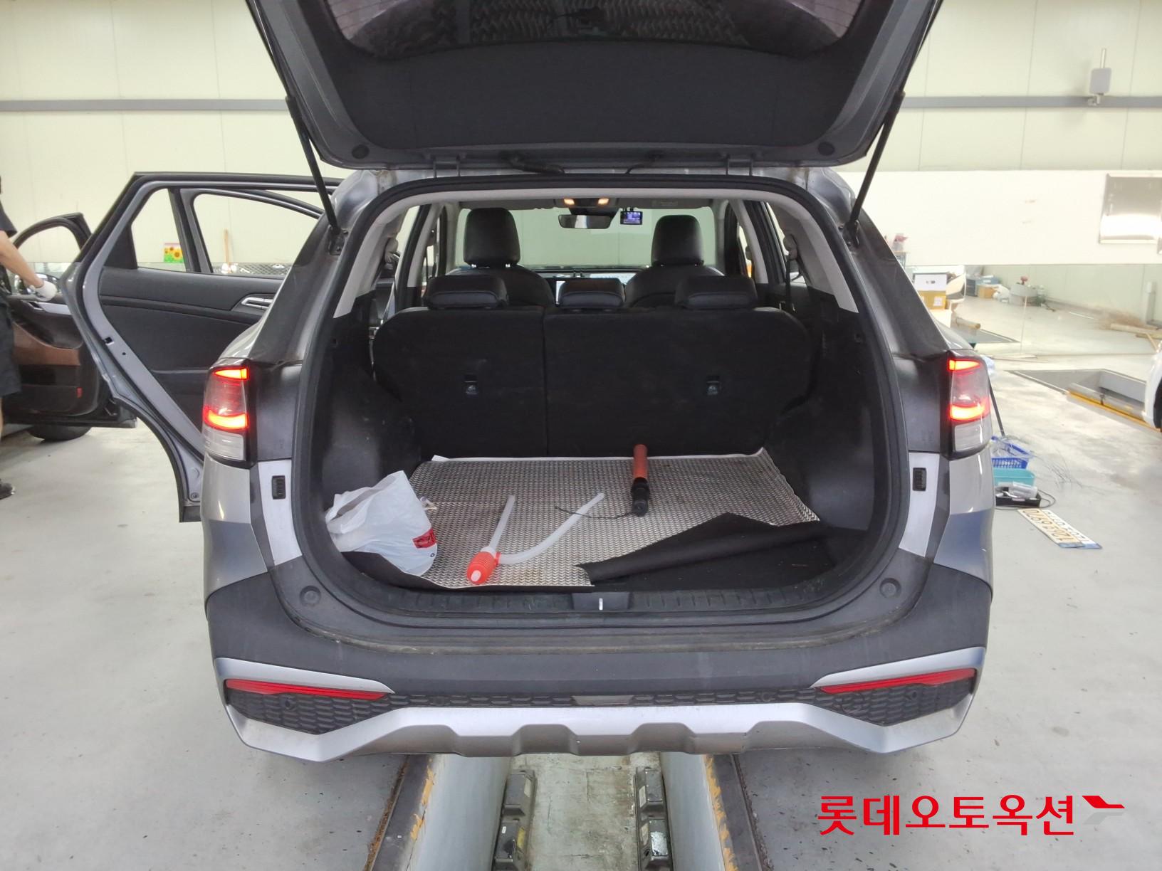2022 - kia sportage