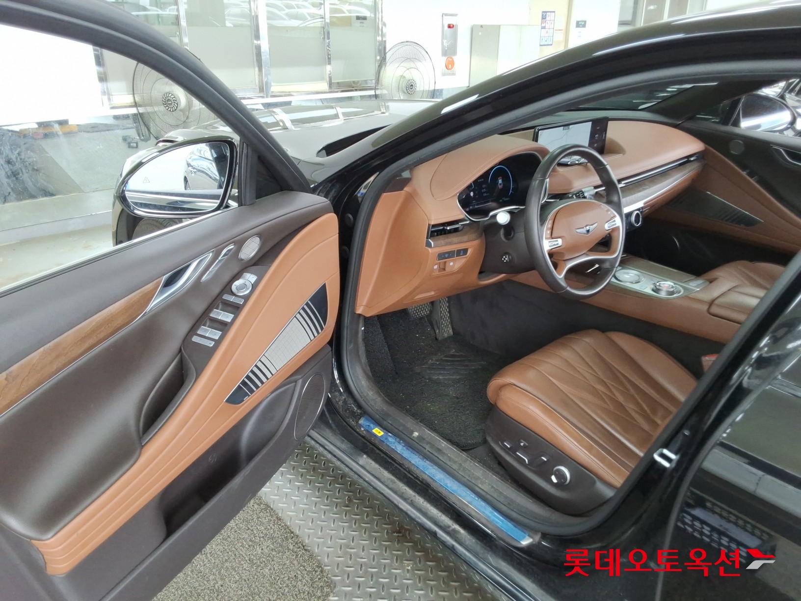 2022 - genesis g80