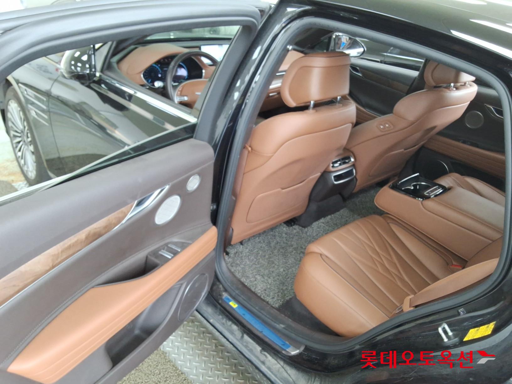 2022 - genesis g80
