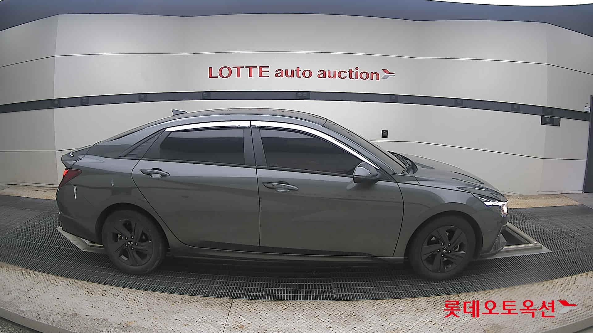 2021 - hyundai avante