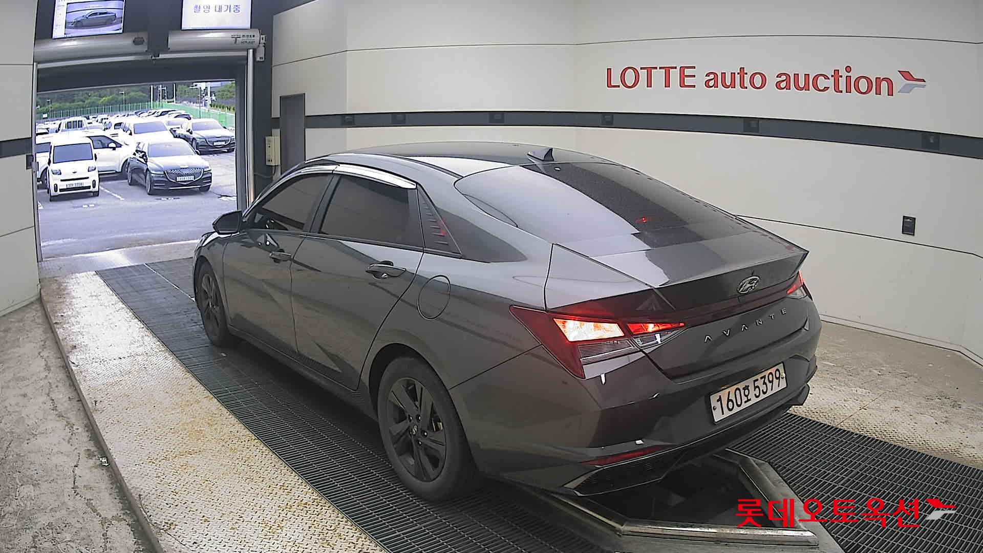 2021 - hyundai avante
