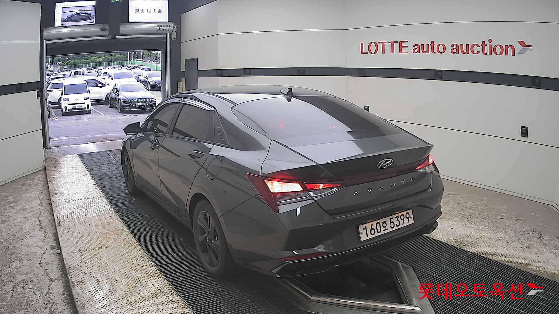 2021 - hyundai avante
