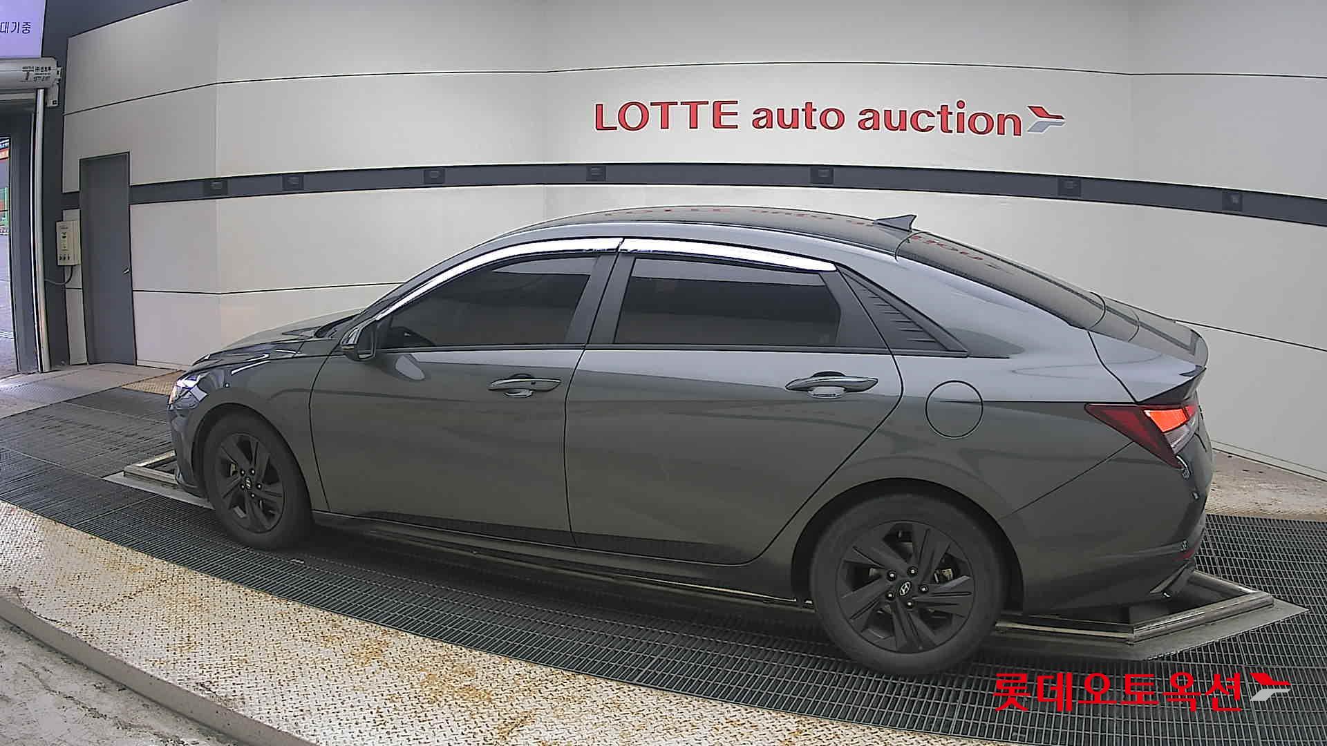 2021 - hyundai avante