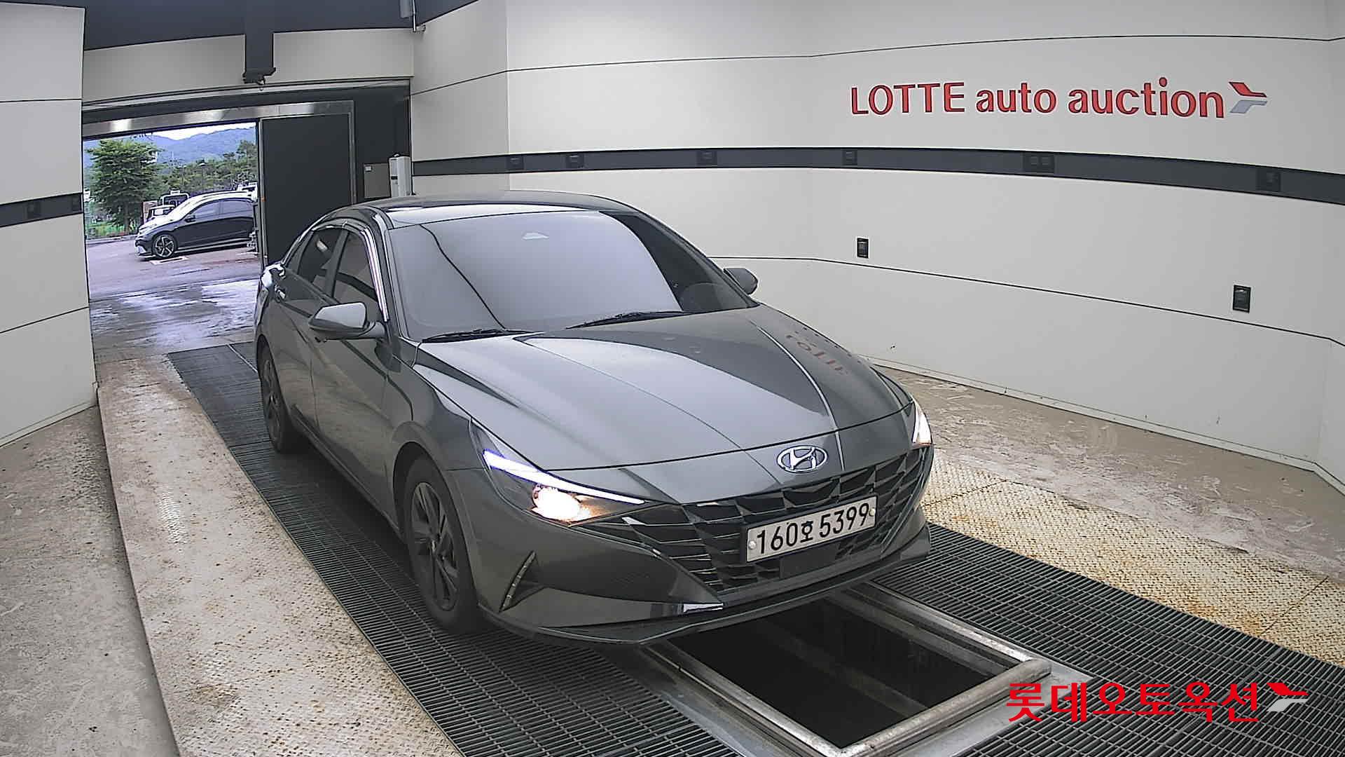 2021 - hyundai avante