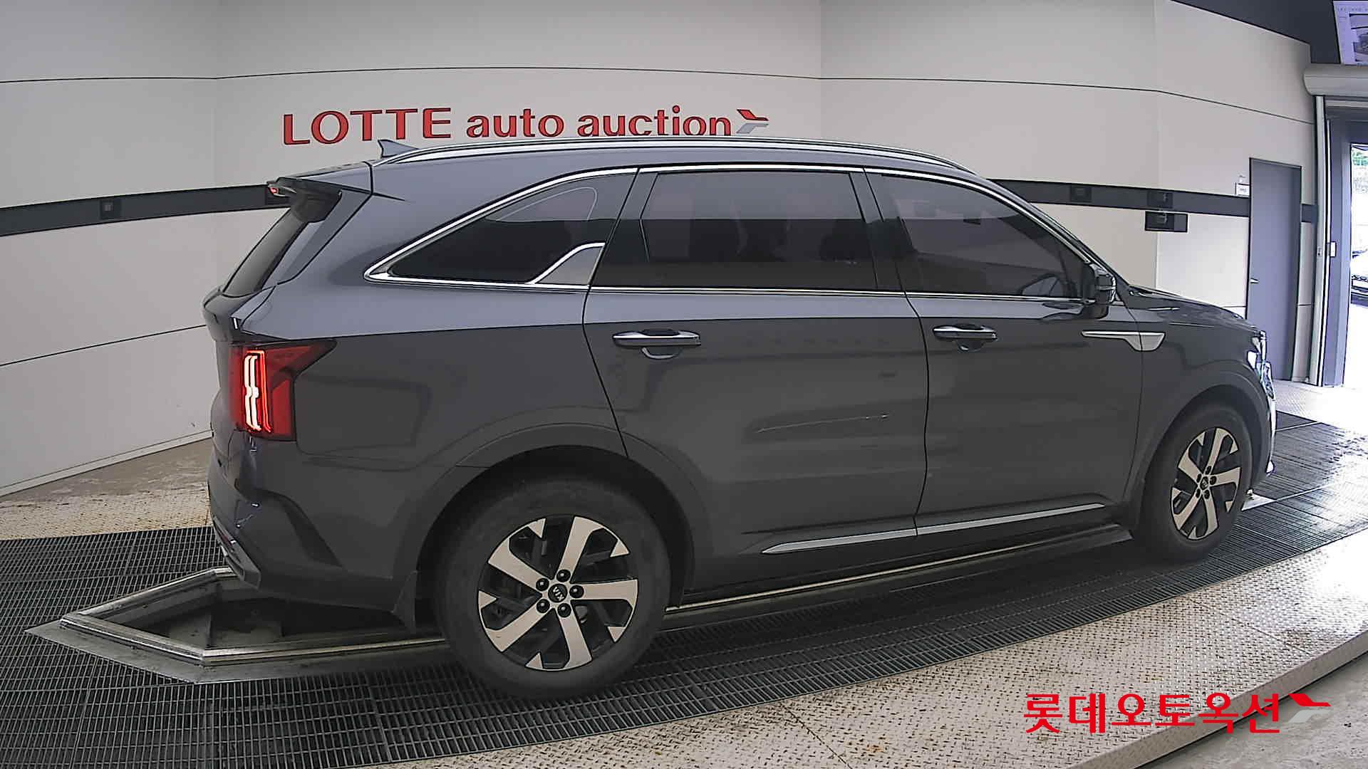 2021 - kia sorento