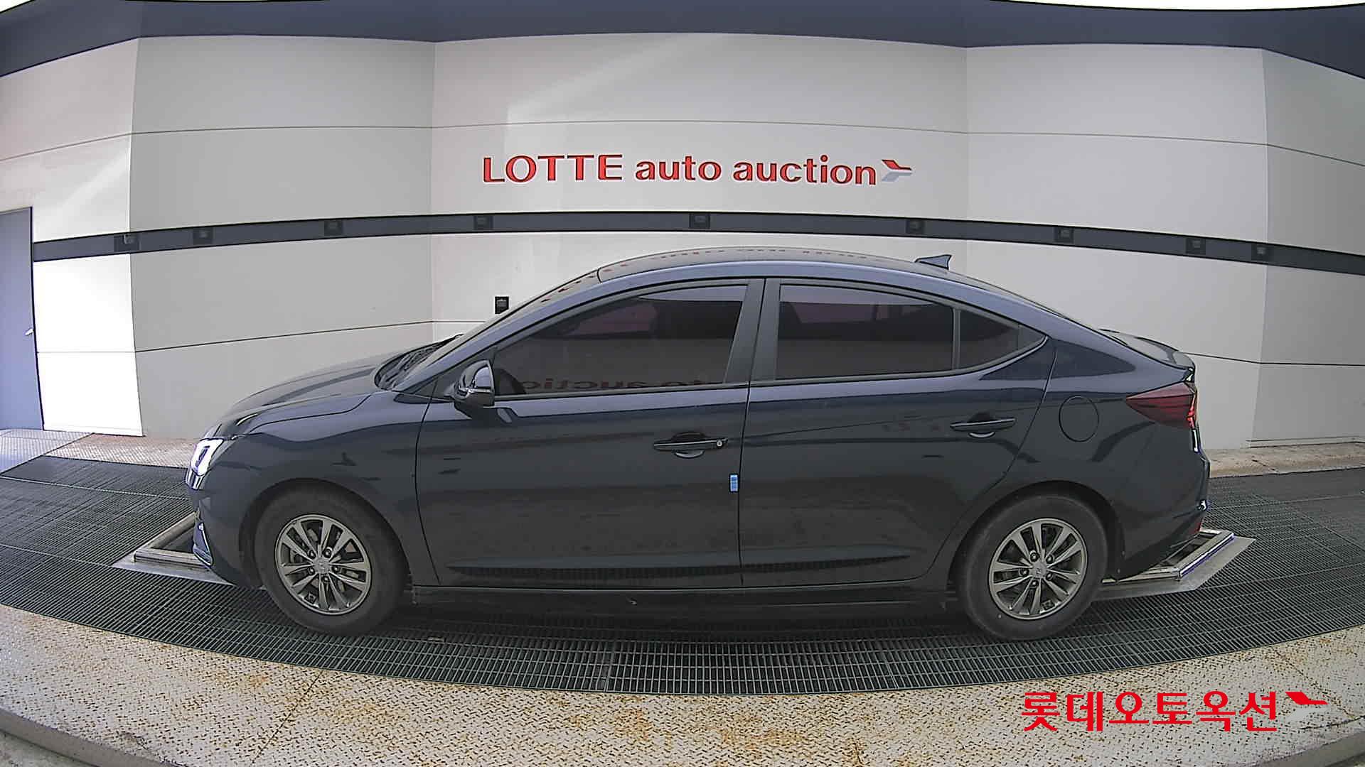 2020 - hyundai avante