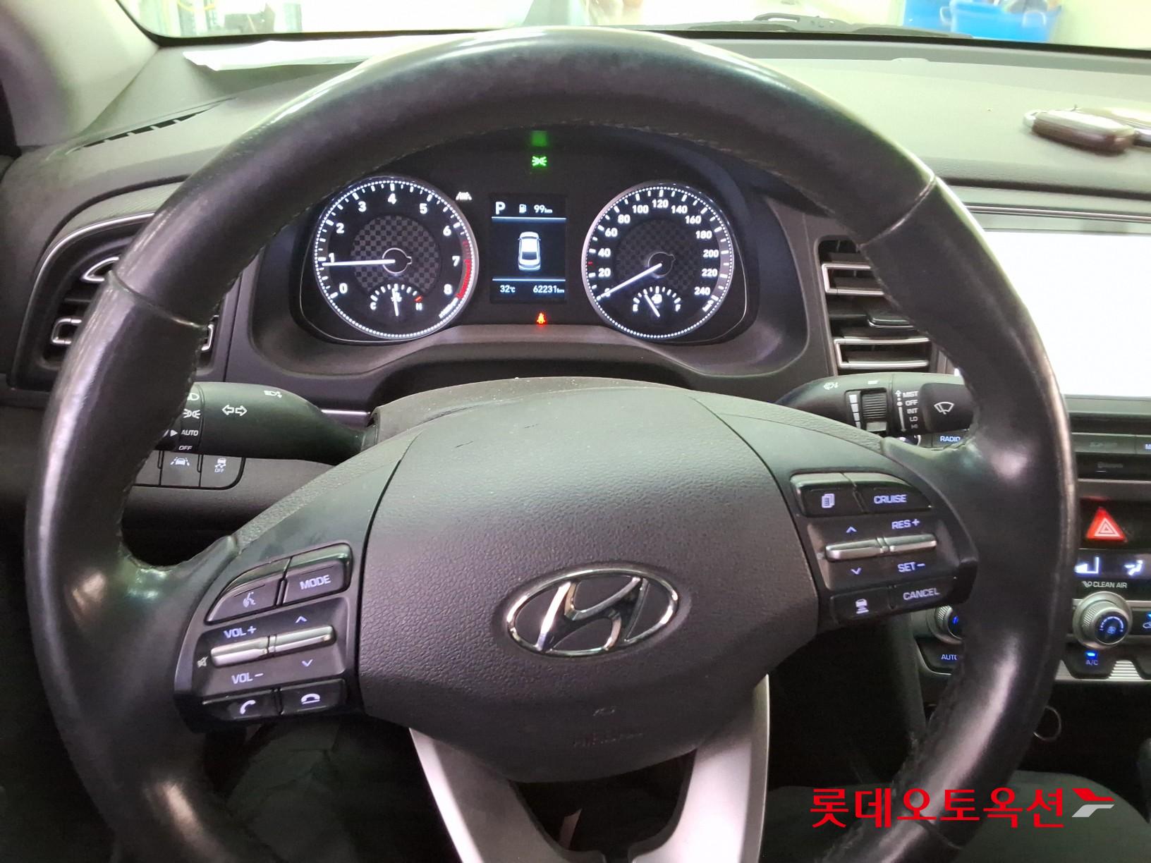 2020 - hyundai avante