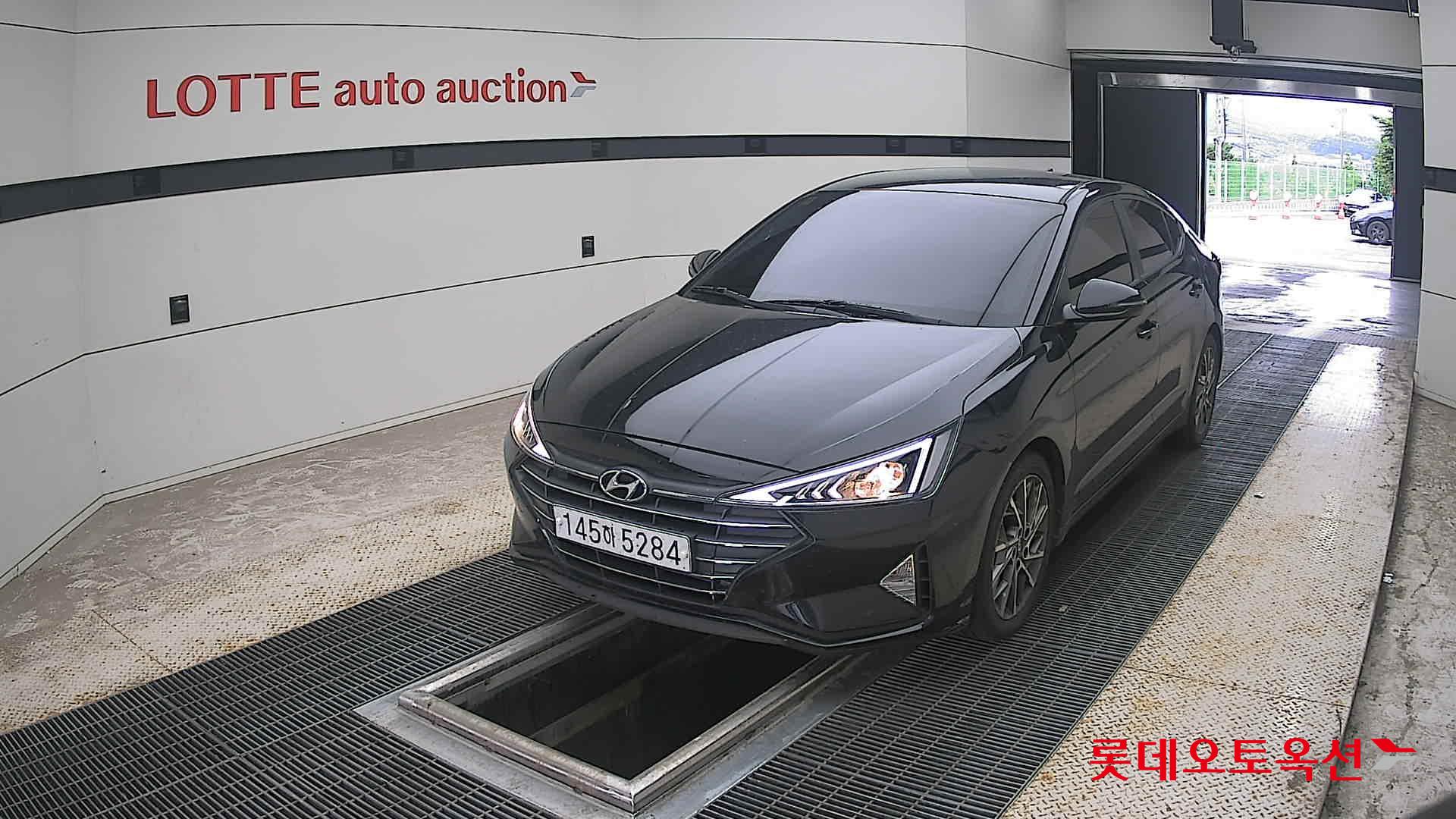 2020 - hyundai avante