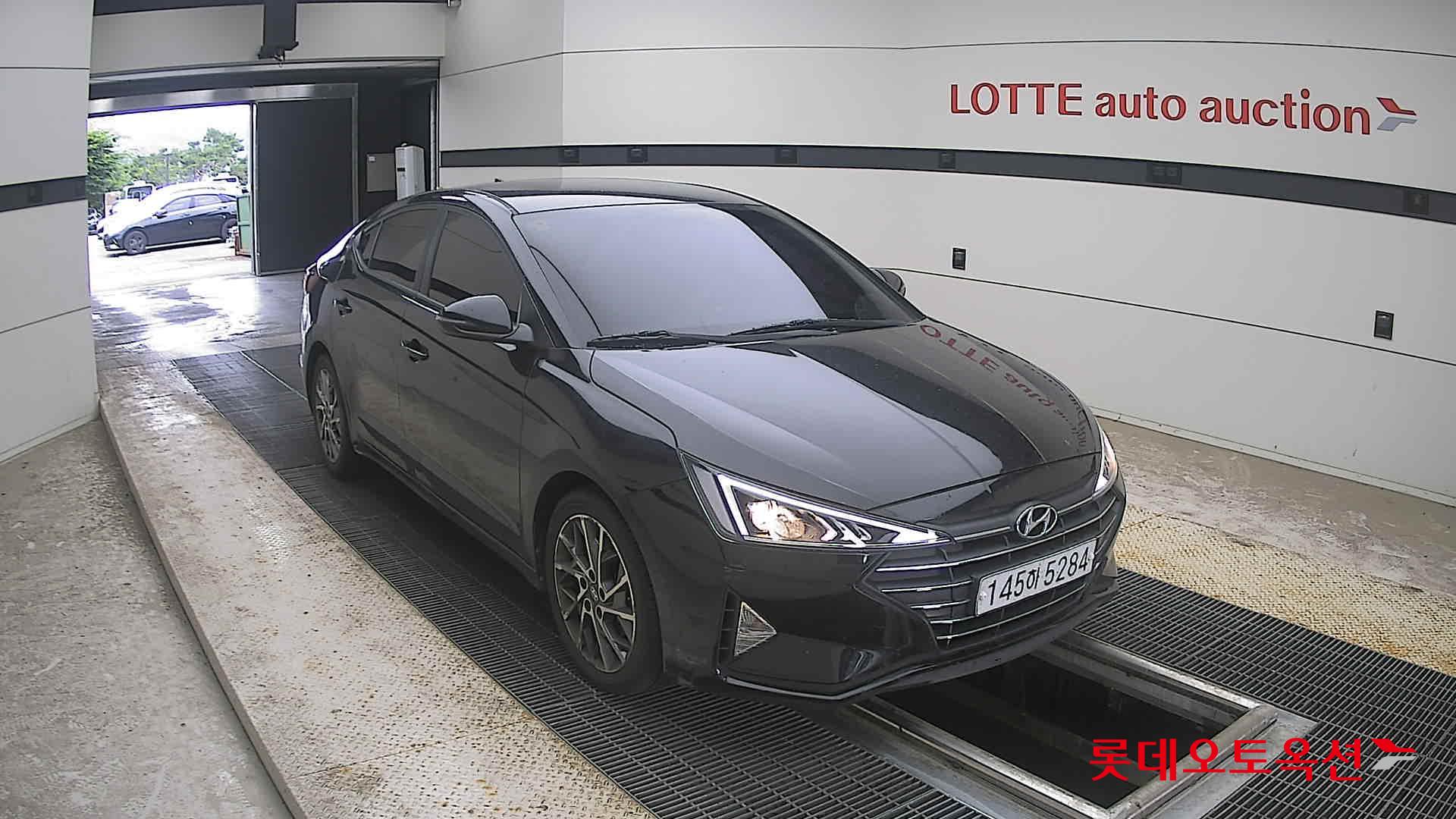 2020 - hyundai avante