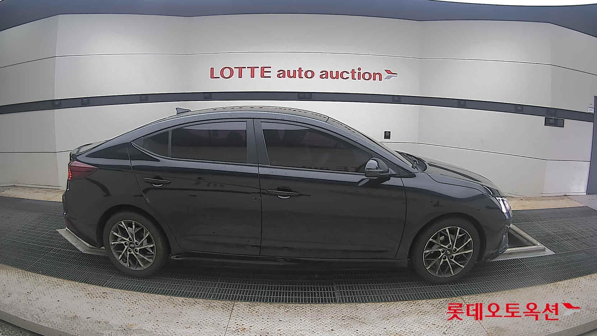 2020 - hyundai avante