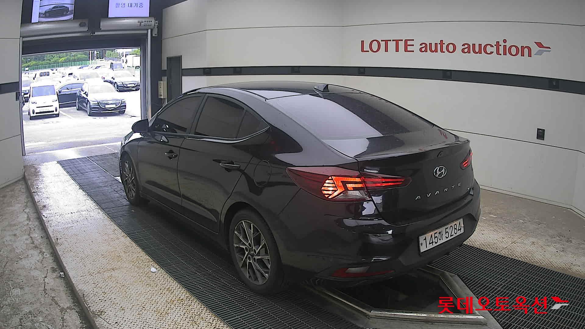 2020 - hyundai avante
