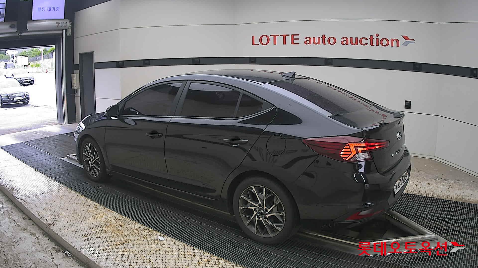 2020 - hyundai avante