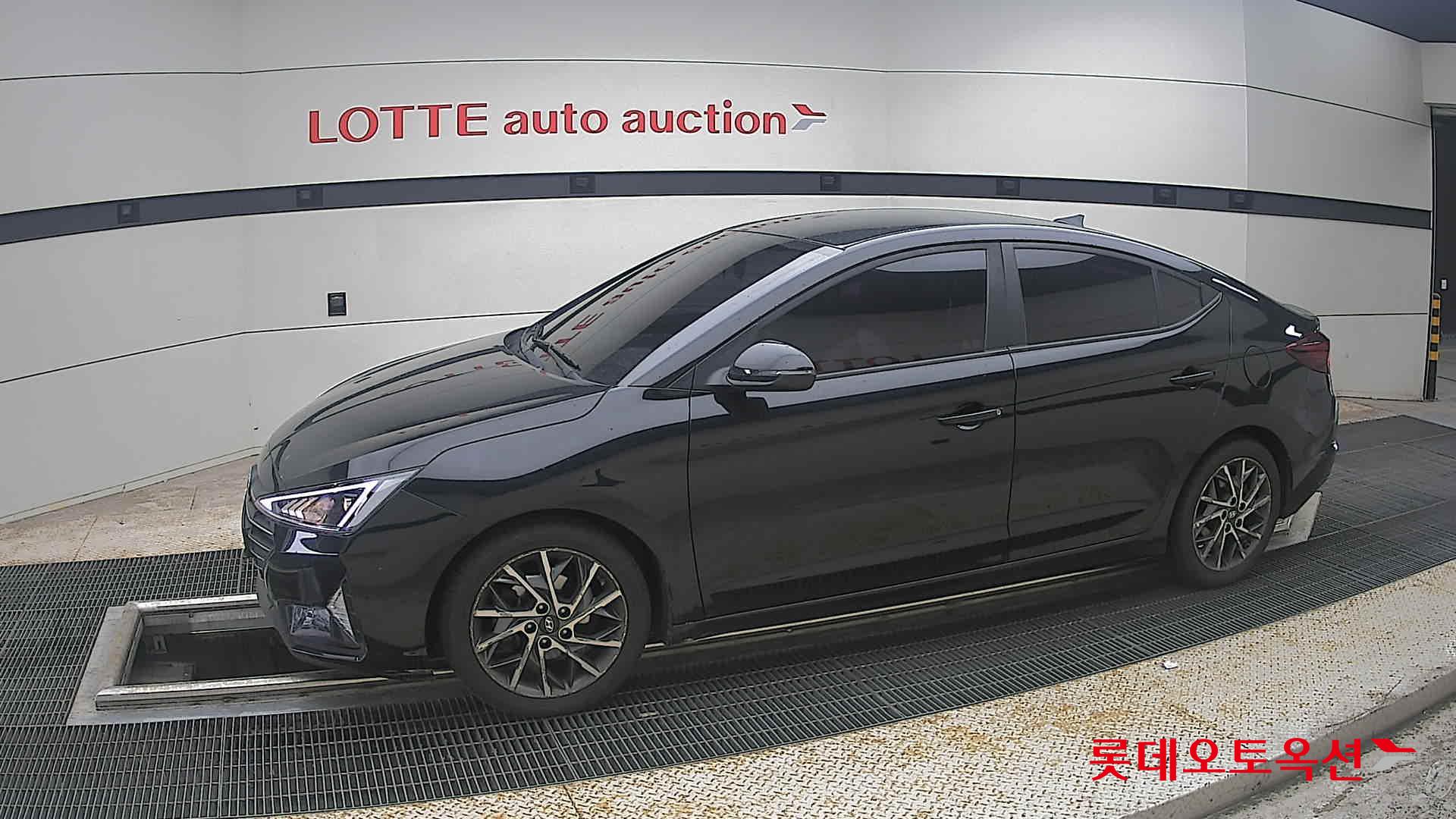 2020 - hyundai avante