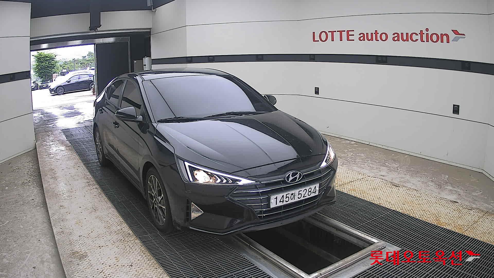 2020 - hyundai avante