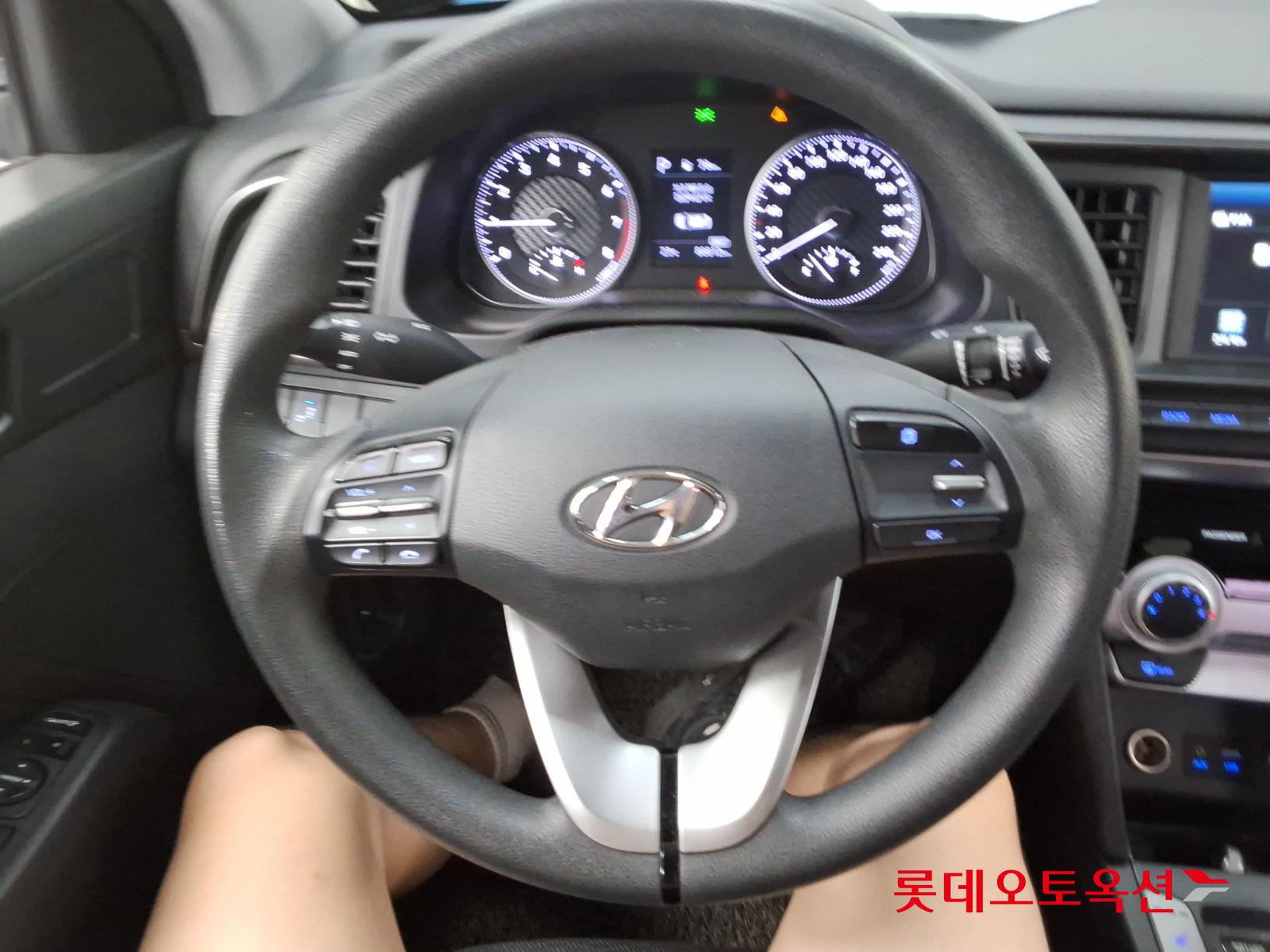 2020 - hyundai avante