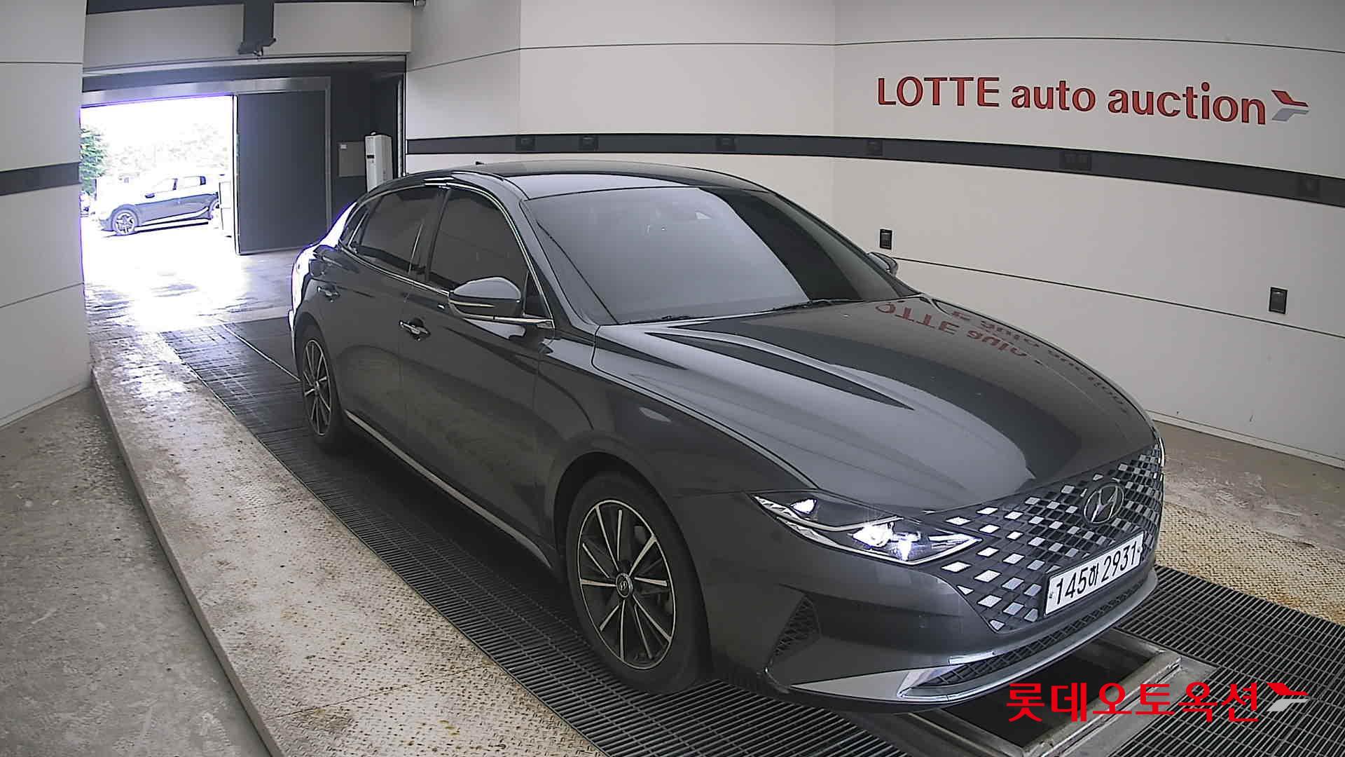 2020 - hyundai grandeur