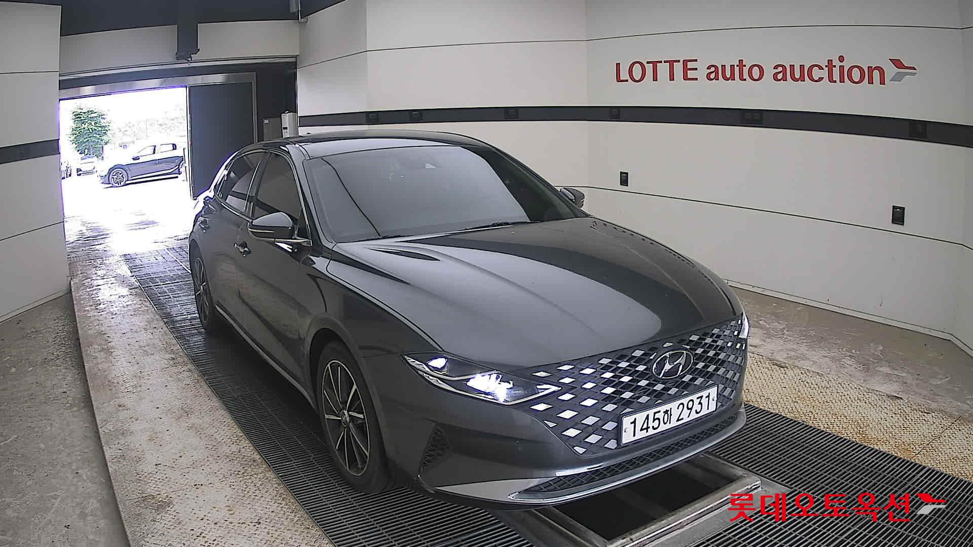 2020 - hyundai grandeur