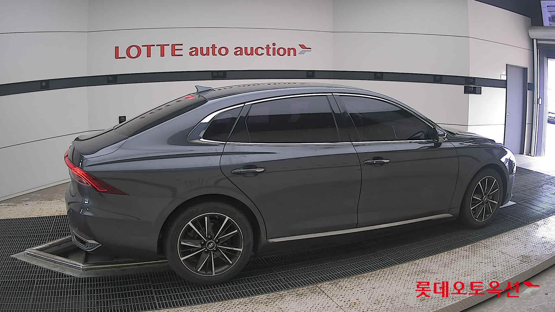 2020 - hyundai grandeur