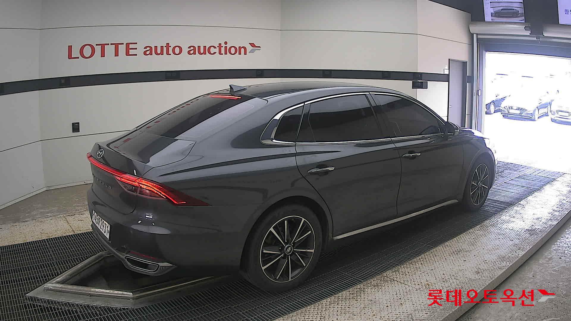 2020 - hyundai grandeur
