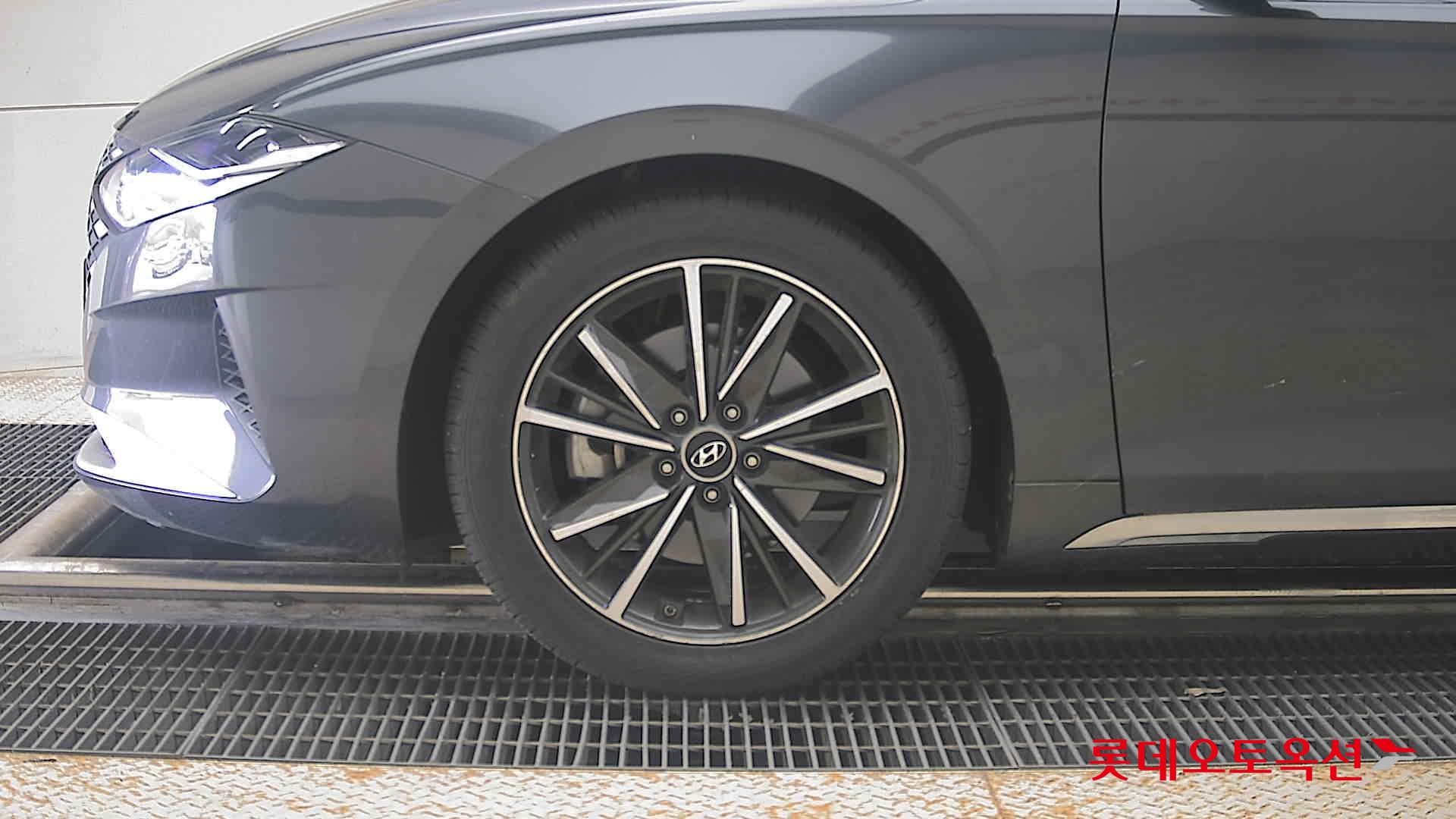 2020 - hyundai grandeur