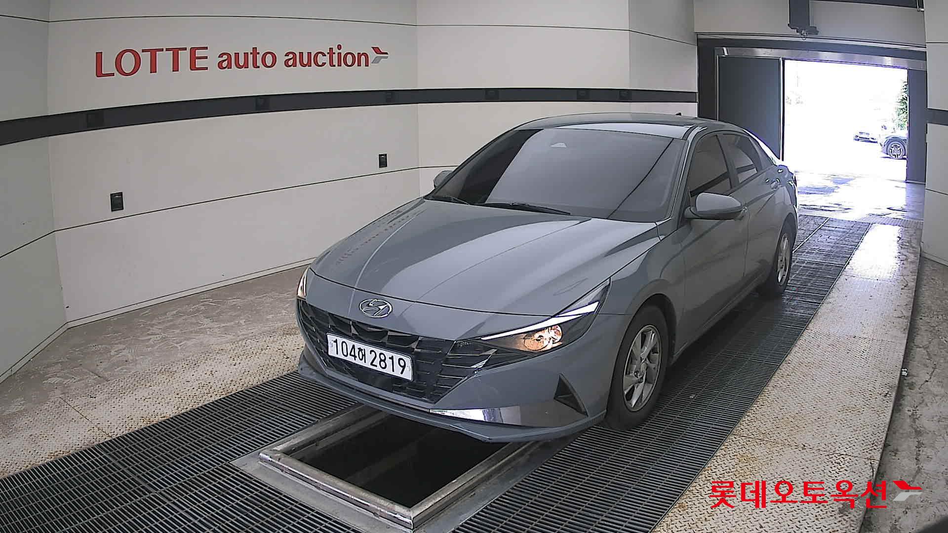 2021 - hyundai avante