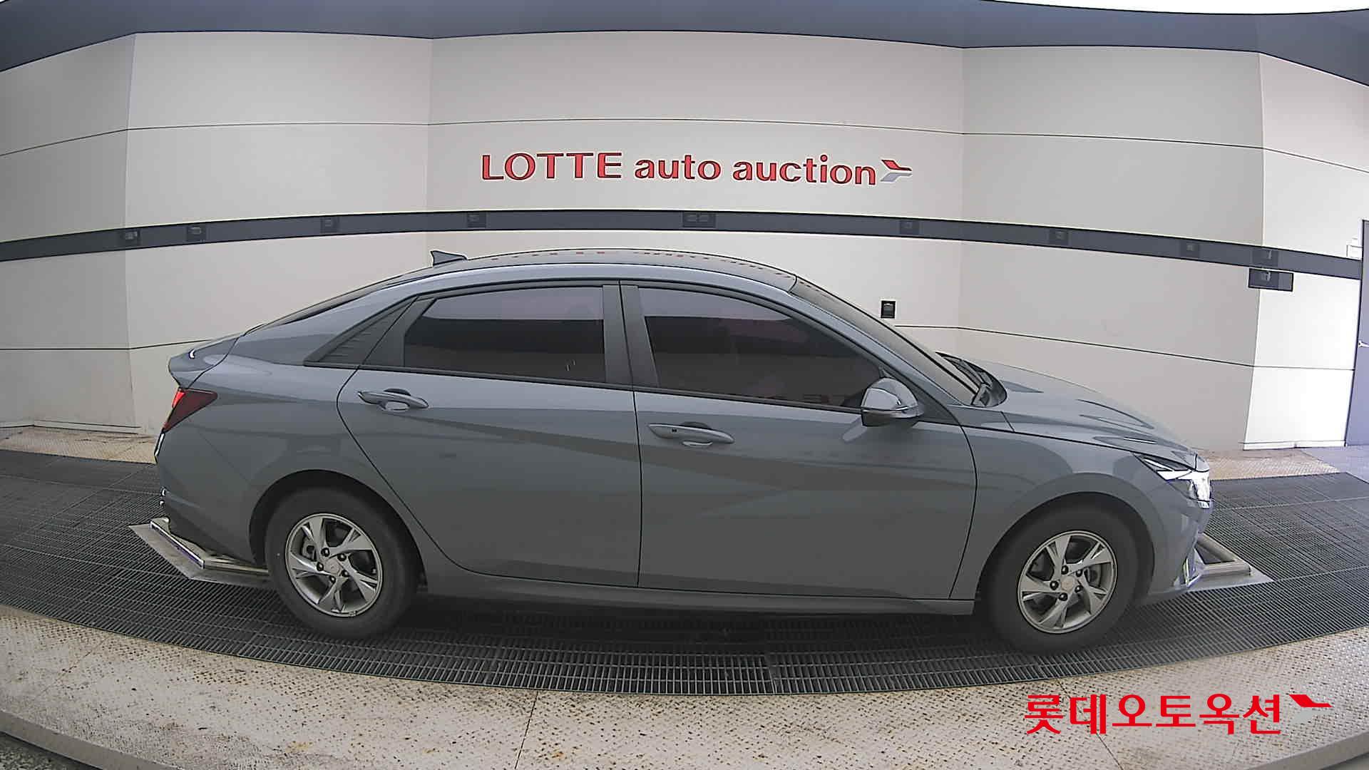 2021 - hyundai avante