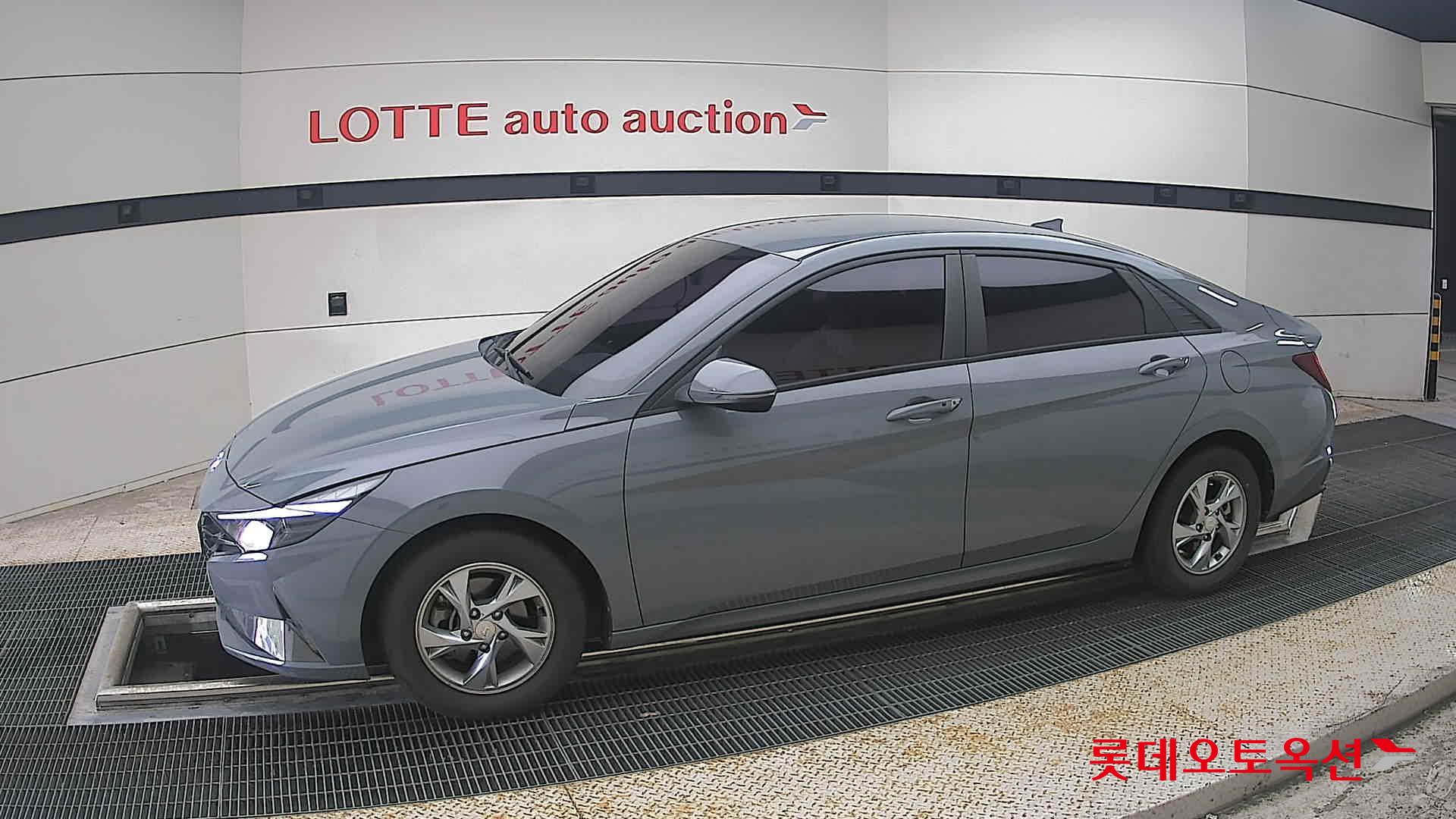 2021 - hyundai avante