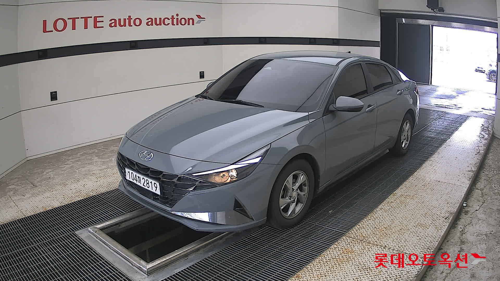 2021 - hyundai avante