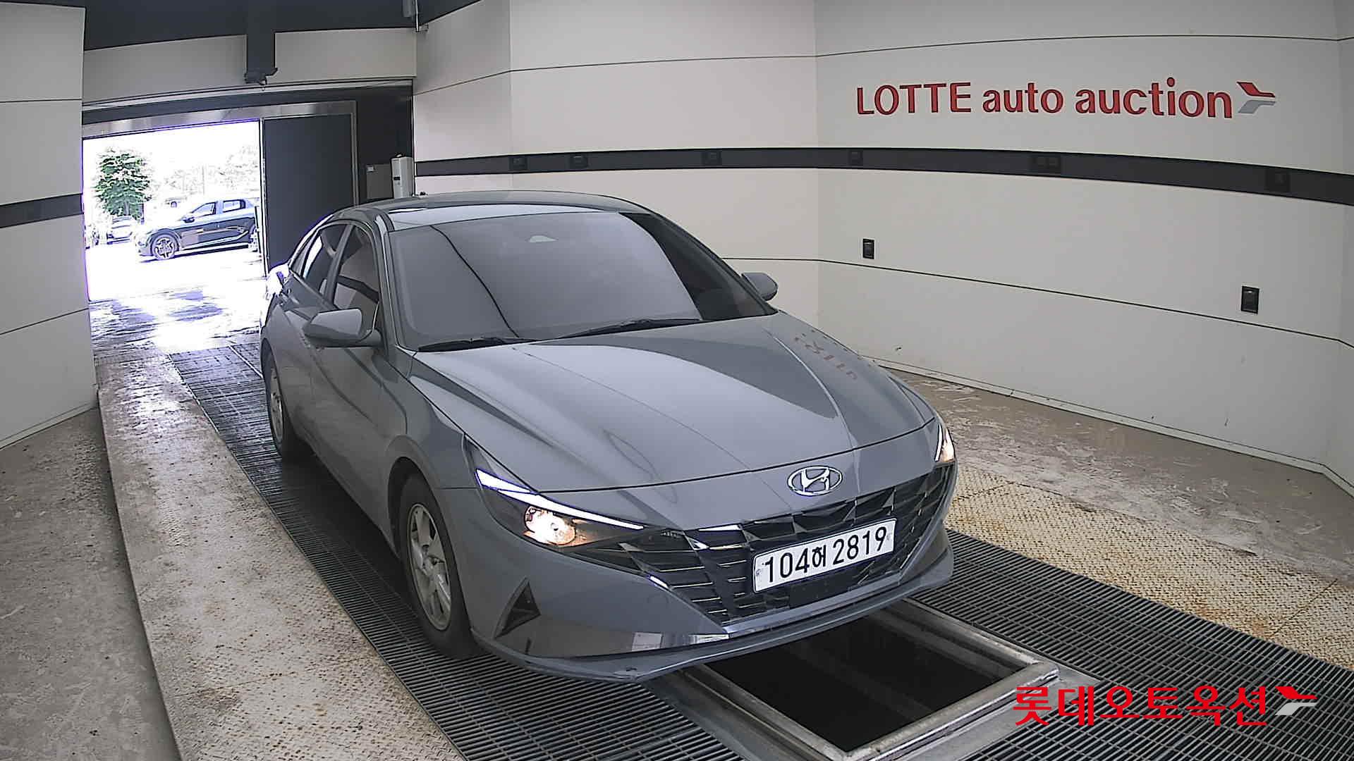 2021 - hyundai avante