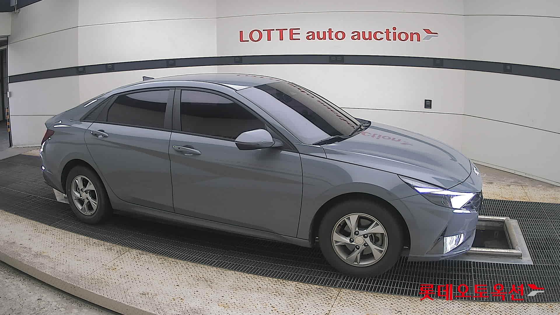 2021 - hyundai avante