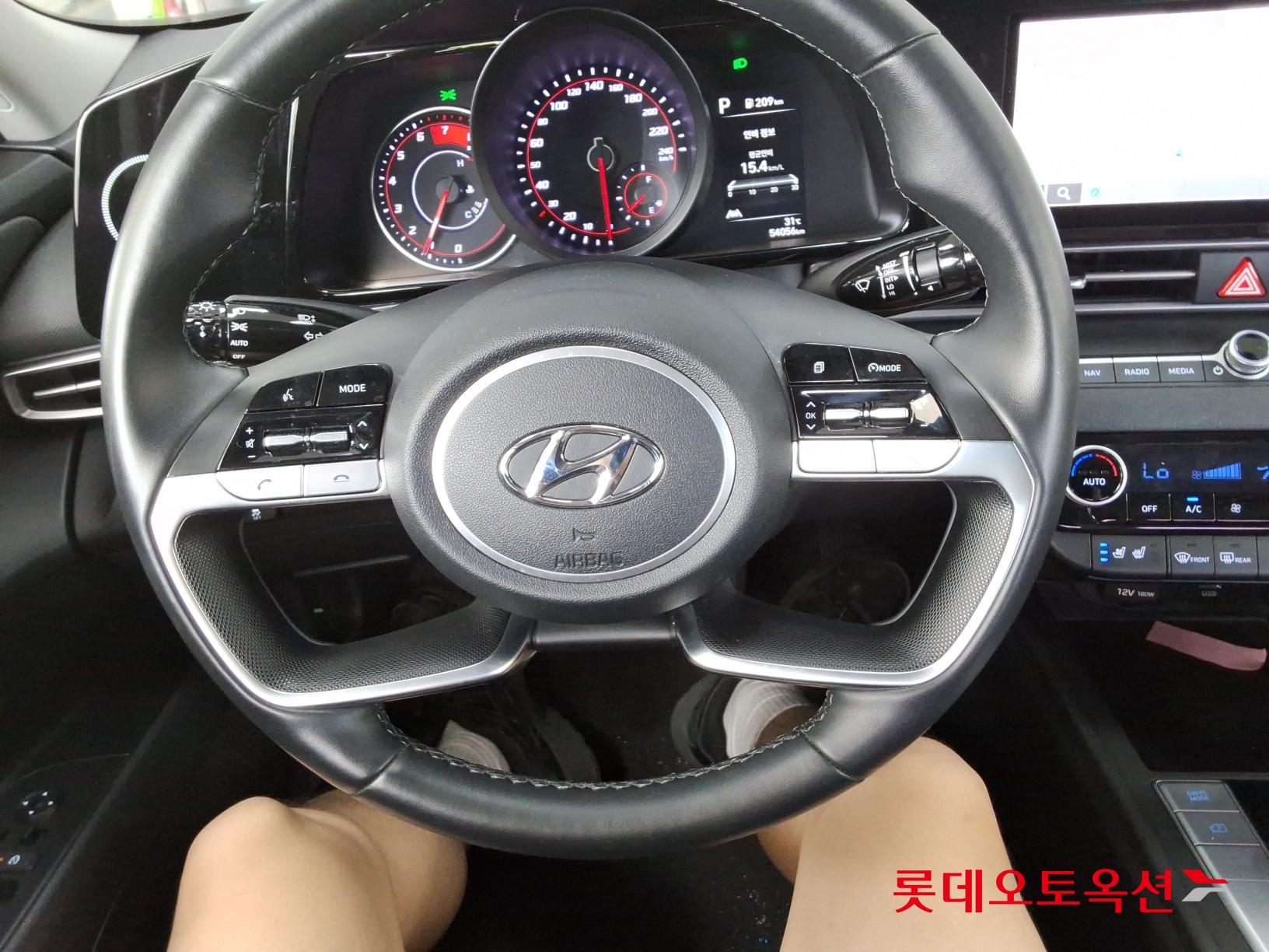 2021 - hyundai avante