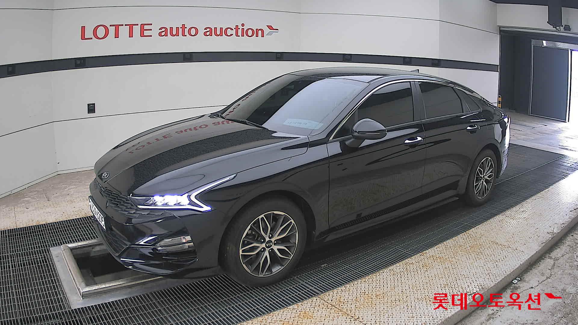 2021 - kia k5