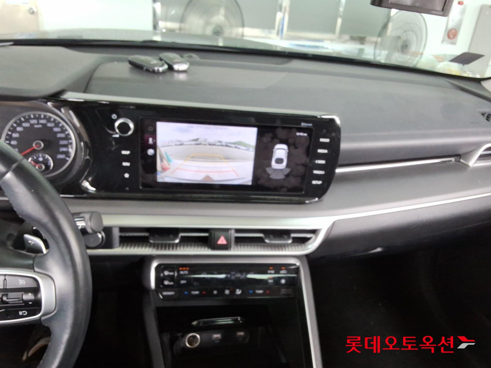 2021 - kia k5